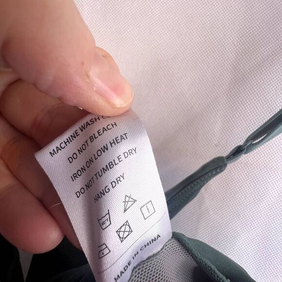 Toreel Green Tennis Exercise Dress with Shorts with pockets underneath Size XL - Picture 10 of 11